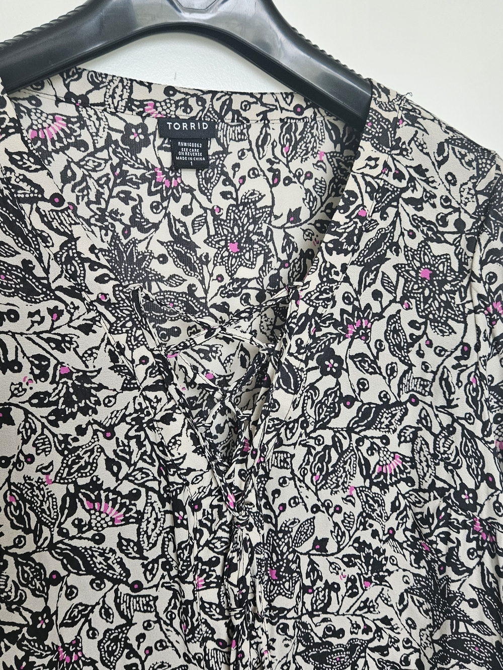 Torrid Women's Plus Size 1 Floral Peasant Blouse